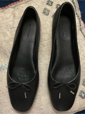 New black leather square toe ballet flats with bow from Nordstrom 10 NIB